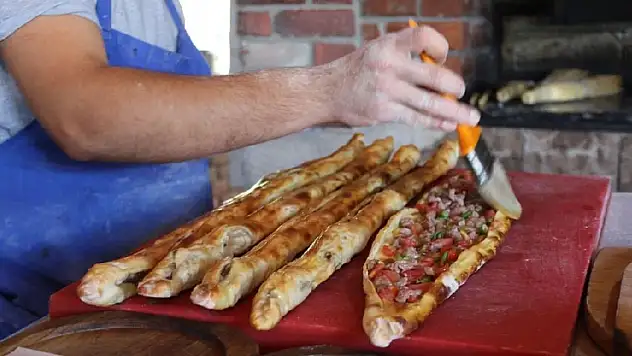 Samsun'un İki Lezzeti Yarışta: Pideyle Gelen Rekabet