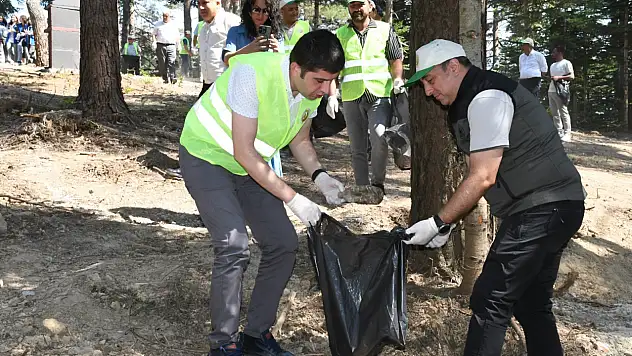 Samsun'un o ilçesinde doğa temizliği yapıldı