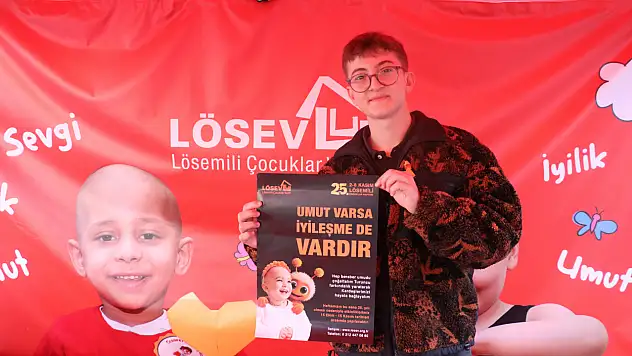 Samsunlu Genç, Lösemiyi Yendi, Şimdi Diğer Hastalara Umut Oluyor