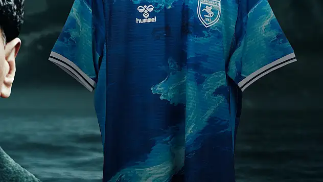 Samsunspor'dan çok konuşulacak mavi forma