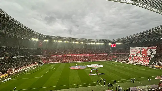 Samsunspor'un Avrupa Heyecanı yaklaşıyor! Play-Off Maçları HT Spor'da Canlı Yayınlanacak