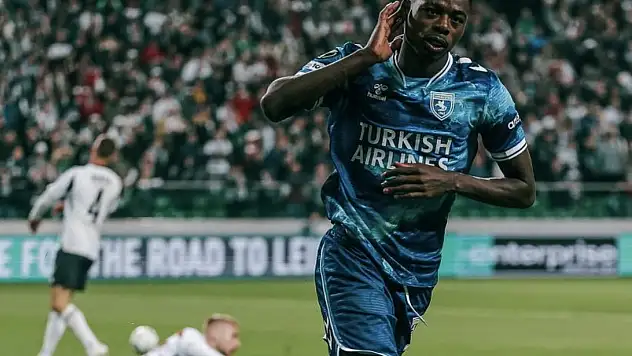 Samsunspor'un Avrupa Zaferine Tebrik Mesajları