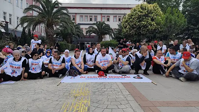 Sessiz Çığlık: Kamu İşçileri Hakkı İçin Oturdu!