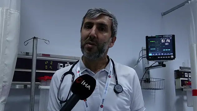 Sıcak çarpması şüphesi olan bir kişiye hızla müdahale edilmeli