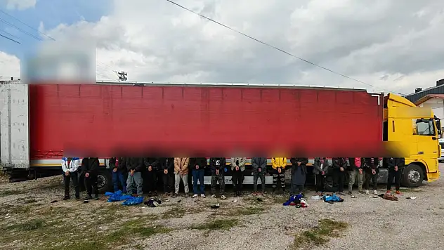 Umut Yolculuğu TIR'da bitti!