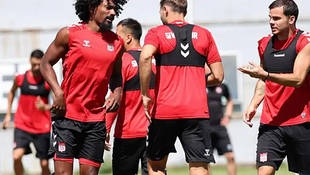 Sivasspor'da Bodrum FK mesaisi sürüyor