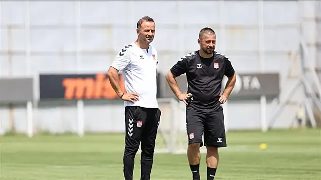 Sivasspor'da hedef Süper Lig'e geri dönmek