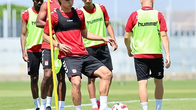 Sivasspor'da yeni sezon hazırlıkları sürüyor