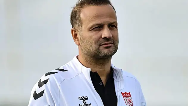 Sivasspor, Osman Zeki Korkmaz ile yollarını ayırıyor