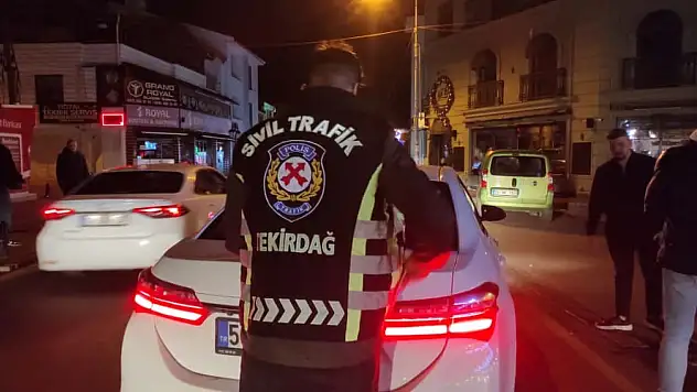 Sivil polisi vale sandı yakayı ele verdi