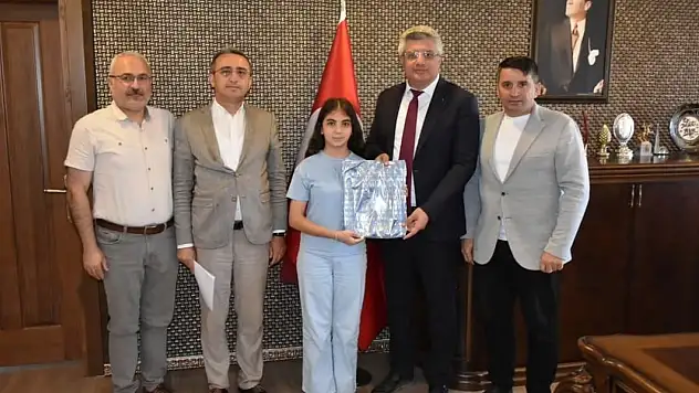 Sloganıyla fark yarattı