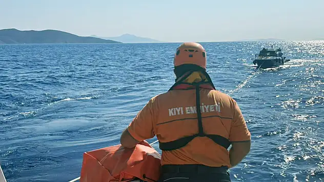 Sürüklenen tekne kurtarıldı