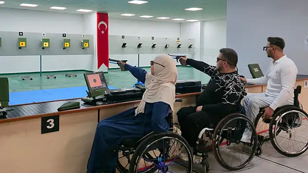 Tedavi için geldikleri hastaneden TÜBİTAK projesi ile lisanslı sporcu olarak çıktılar