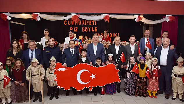 Tekkeköy'de Cumhuriyet coşkusu  kutlandı
