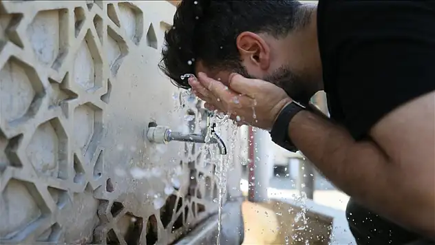 Termometreler Rekora Koşuyor : 16 İl 40 Derecenin Üzerinde