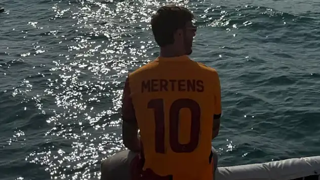 Tottenham'ın yıldızı Galatasaray formasını giydi