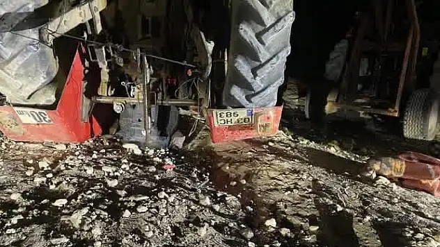 Traktörün altında kalan sürücü hayatını kaybetti