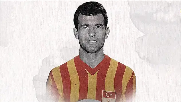 Türk futbolunun 'Taçsız Kral'ı Metin Oktay anılıyor