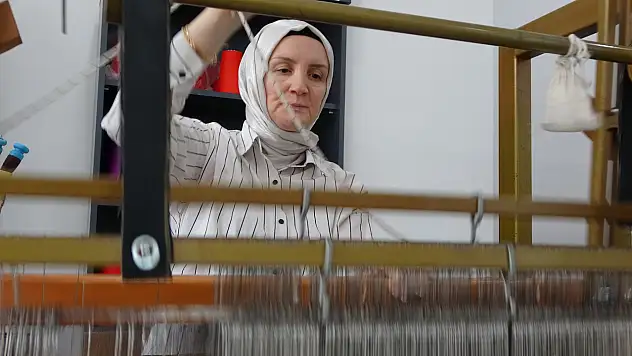 Türkiye'de bir ilk: Mısır koçanından kıyafet üretildi