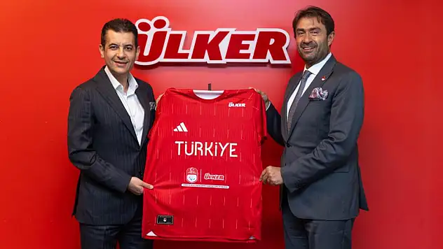 Ülker 4 yıl daha Türkiye Milli Paralimpik Komitesi'nin yanında