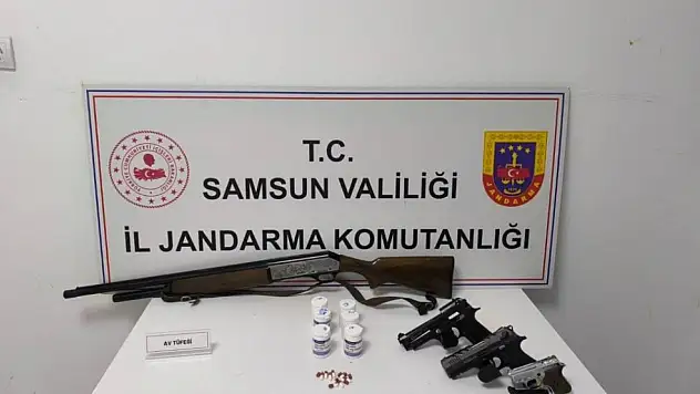 Uyuşturucu Hap ve Ruhsatsız Silah Ele Geçirildi!