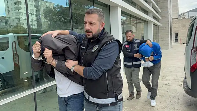 Uyuşturucuyla yakalanan 2 kişi adliyeye sevk edildi