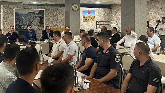 Vezirköprü Jandarma Komutanı İçin veda yemeği