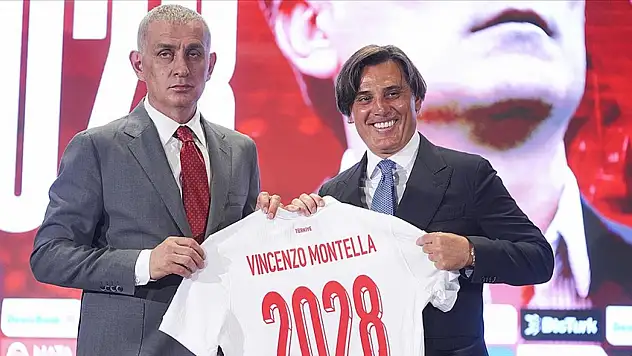 Vincenzo Montella'nın sözleşmesi uzatıldı