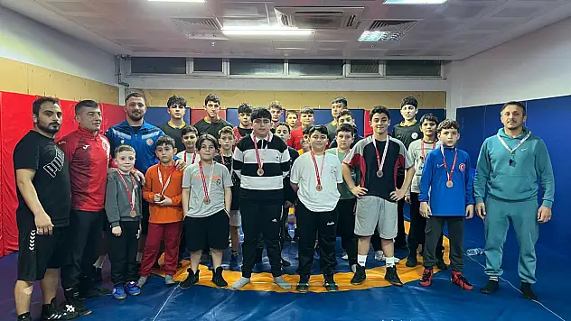 Yaşar Doğu, vefatının 65'inci yılında Bafra'da anıldı