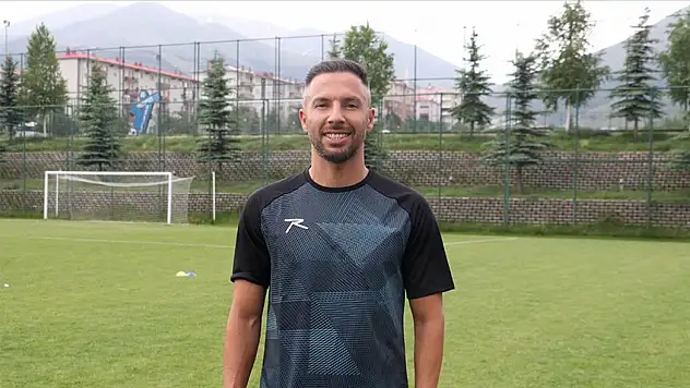 Yasin Öztekin'den Leroy Sane'ye övgü