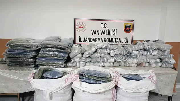 Yol Kontrolünde 4,1 Milyon TL'lik Kaçak Eşya