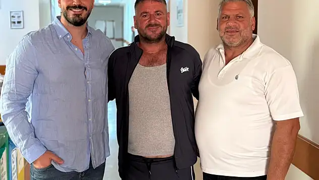 Yüksekten düşen hasta ilk kez uygulanan ameliyatla ayağa kalktı