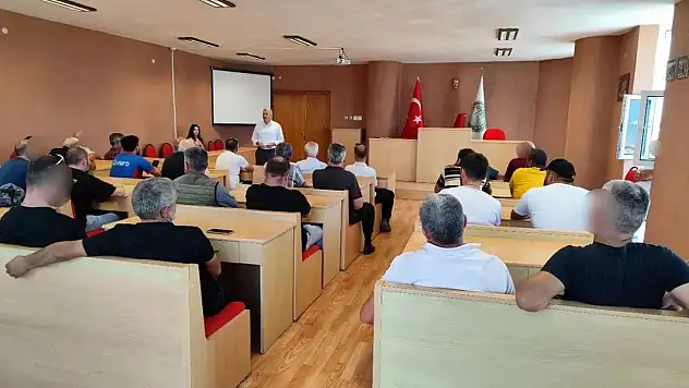 Yükümlülere 'İyilik, Doğruluk ve Güzel Ahlak' Semineri