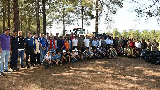 Yüzlerce Kişi Ormanları Temizlemek İçin Buluştu!