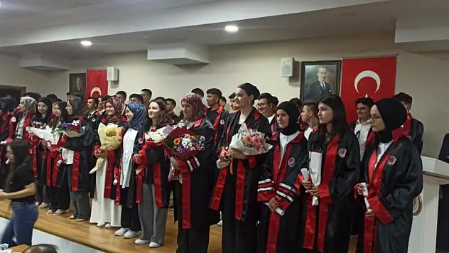 Zonguldak'ta mezuniyet coşkusu