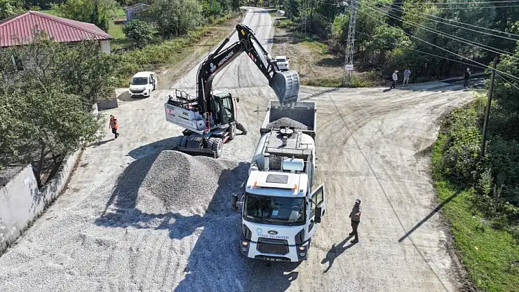 10 milyonluk ekskavatör Terme belediyesi'nde