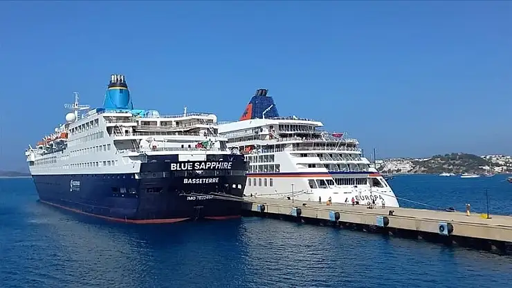 Kruvaziyer 'Europa' ile Bodrum'a 343 turist geldi