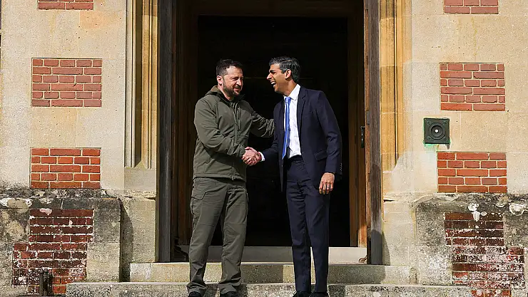 Zelensky, İngiltere Başbakanı Sunak ile görüştü