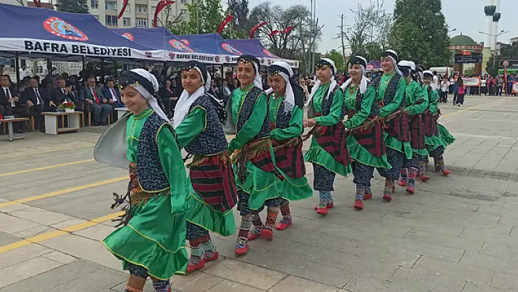 Bafra'da Atatürk'ü Anma, Gençlik ve Spor Bayramı çeşitli etkinlikleri