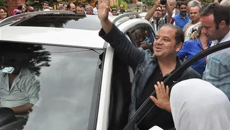 Ağladı,ağlattı ve gitti