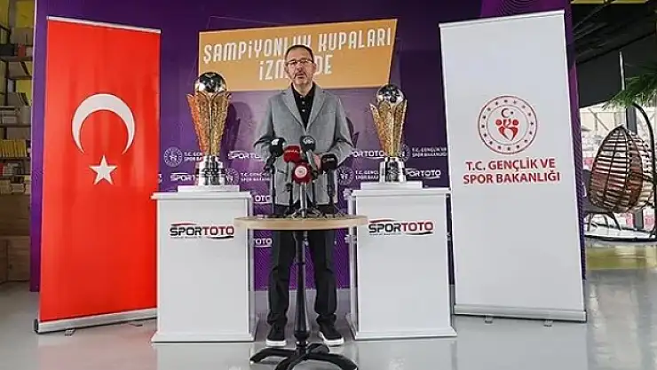 Spor Toto Süper Lig ve 1. Lig şampiyonluk kupaları tanıtıldı