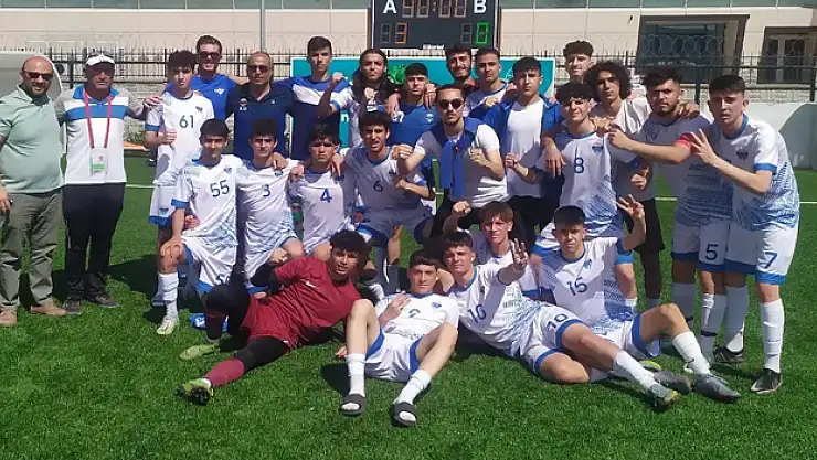 Kayseri Atletikspor Kulübü, U18 Türkiye Şampiyonası'na veda etti