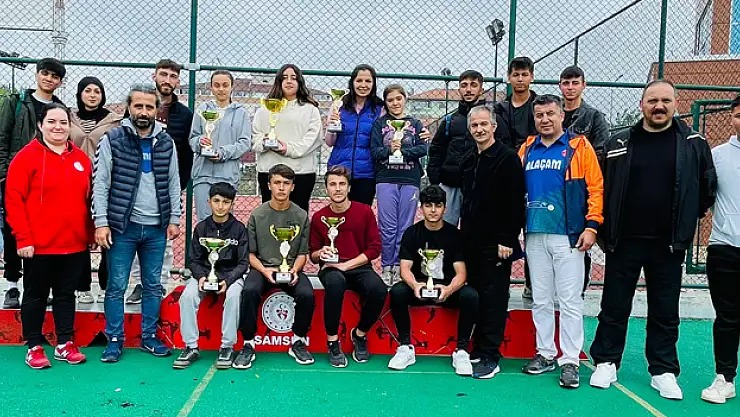 Alaçam'da bocce turnuvası yapıldı