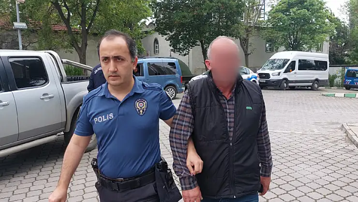 Tartıştığı kişiyi bıçakla yaralayan muhtara ev hapsi