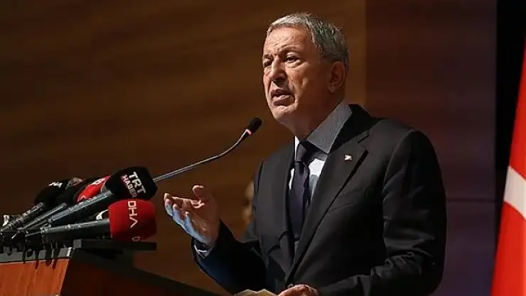 Bakan Akar: Dün gece Suriye'nin kuzeyinde 19 terörist etkisiz hale getirildi