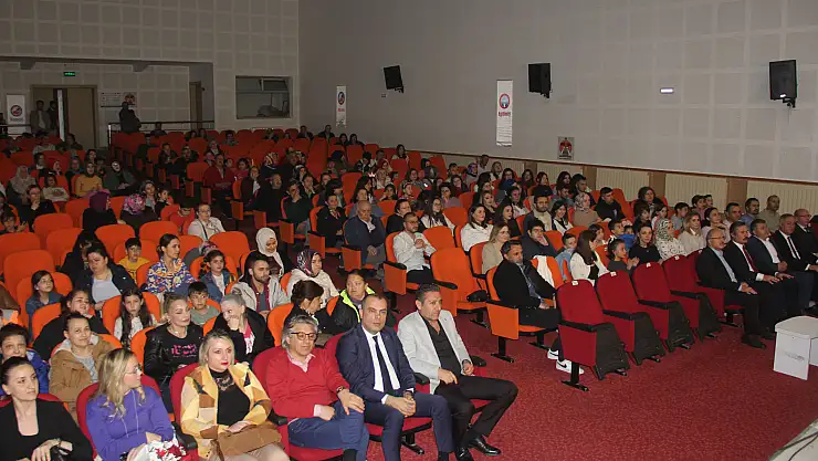 Atatürk'ün Havza'ya gelişinin 104. yılı nedeniyle konser verildi
