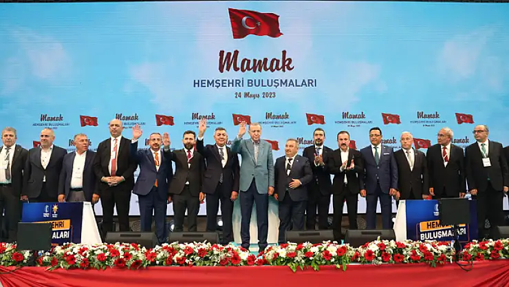 Cumhurbaşkanı Erdoğan: 'Sen nasıl hesap uzmanısın ki toplam oyları 1 puan eden partilere 40'a yakın milletvekili verdin'