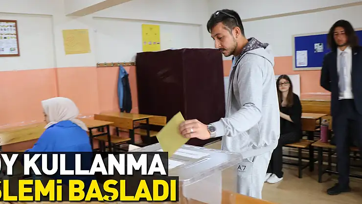 Samsun'da oy kullanma işlemi başladı