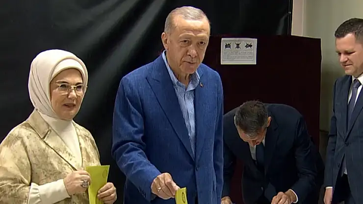 Cumhurbaşkanı Erdoğan oyunu Üsküdar'da kullandı