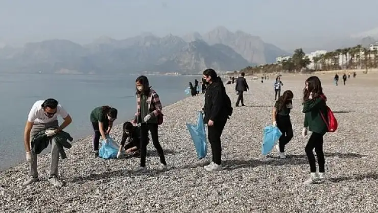 Sigaranın çevreye verdiği zararı göstermek için 'izmarit toplama' etkinliği yapılacak